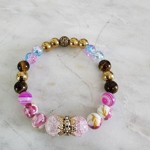 Women Bracelet made with natural stones and stainless steel materials